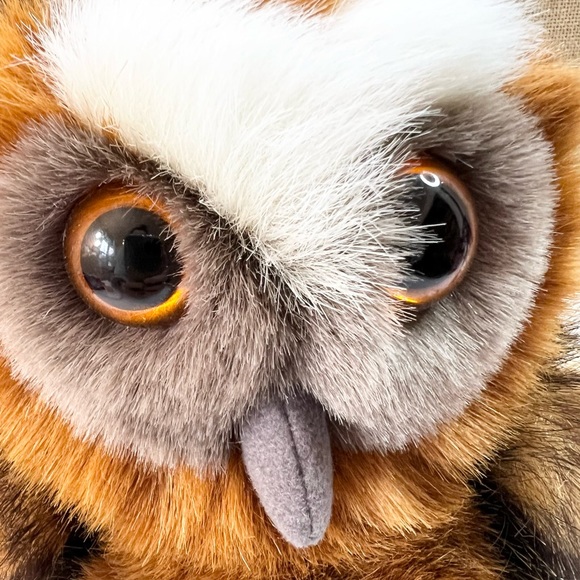 NWT Vintage 8” Hoot Owl Plush Hoo Tan Realistic Bird Aurora Plush A&A Stuffy - Picture 5 of 13